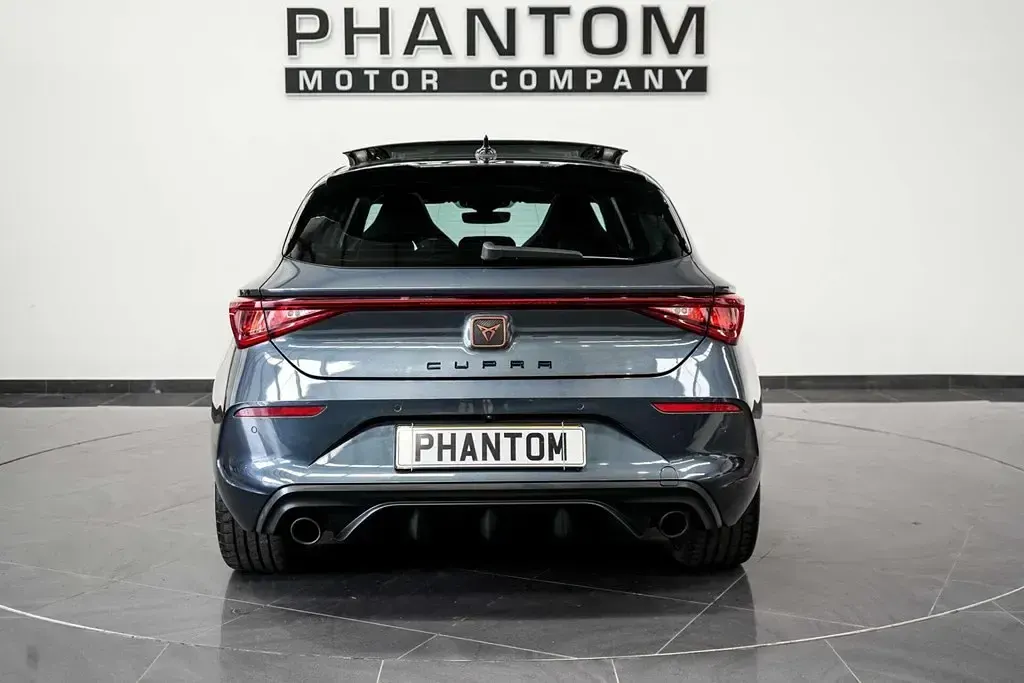 Used Cupra Leon VZ2 245 HP (180 kW) 2024 Grey Hatchback