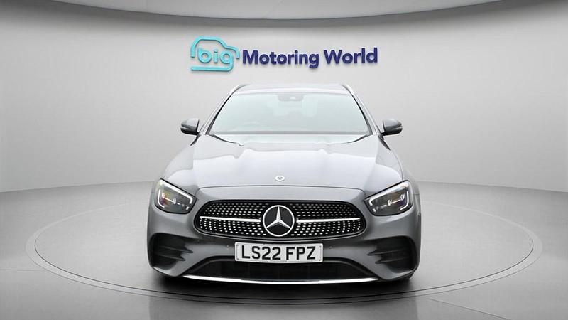 Used Mercedes E300 AMG line 306 HP (225 kW) 2022 Grey Estate