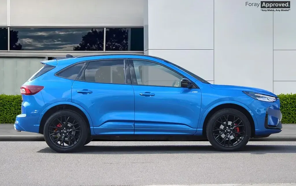 Used Ford Kuga ST-Line X 183 HP (134 kW) 2026 Desert island blue SUV