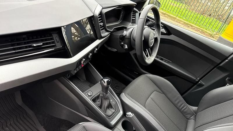 Used Audi A1 Sportback S-Line 150 HP (110 kW) 2026 Silver Hatchback