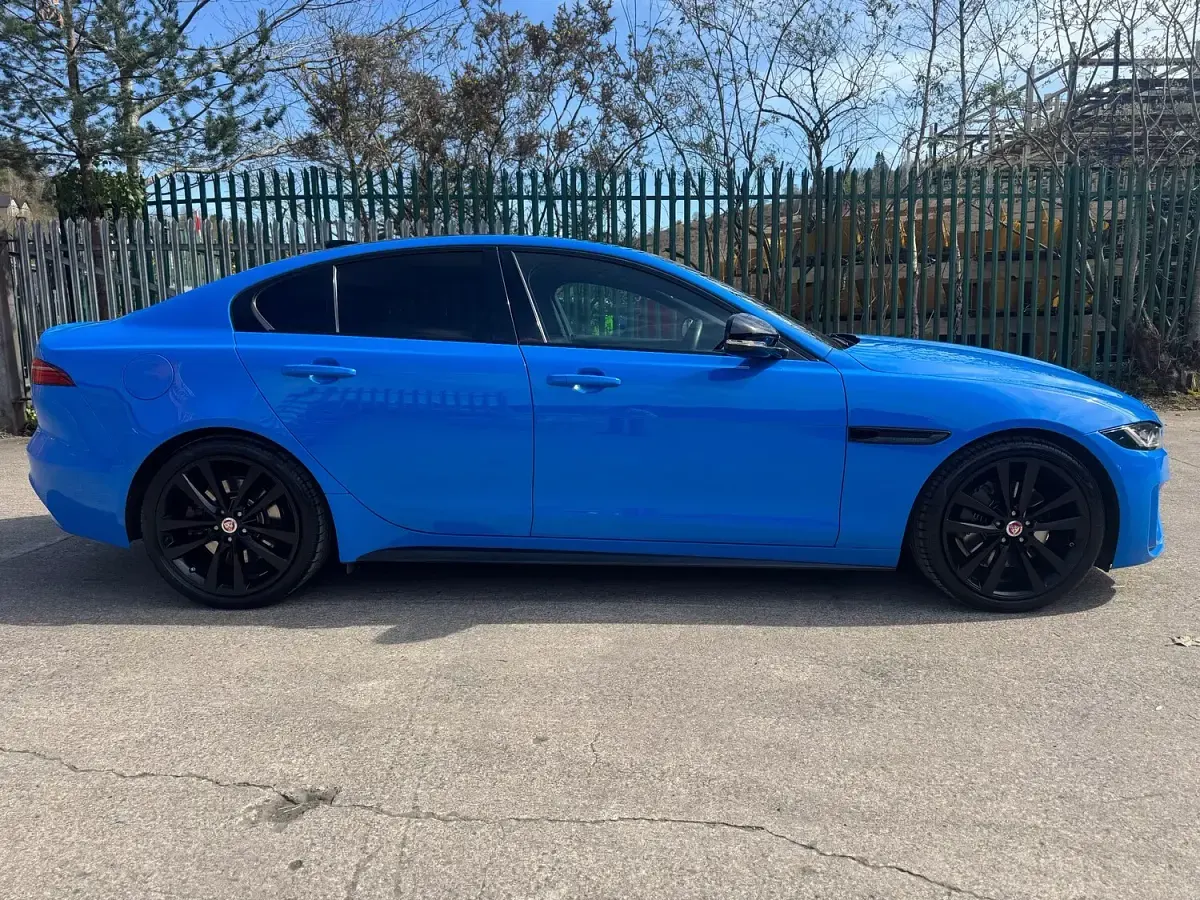 Used Jaguar XE S 250 HP (183 kW) 2020 Blue Sedan