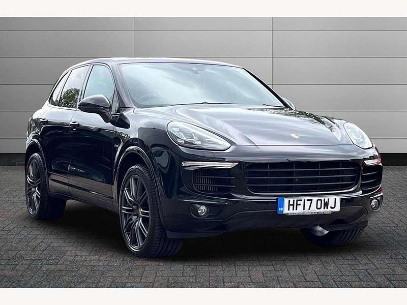 Black Used 2017 Porsche Cayenne S Platinum Edition SUV | £25,990 - Image 1/2