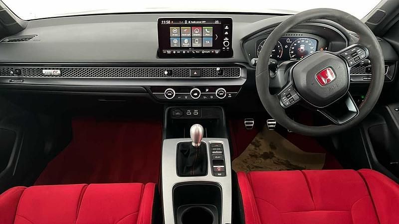 Used Honda Civic Type R 329 HP (241 kW) 2025 Pearl platinum white Hatchback