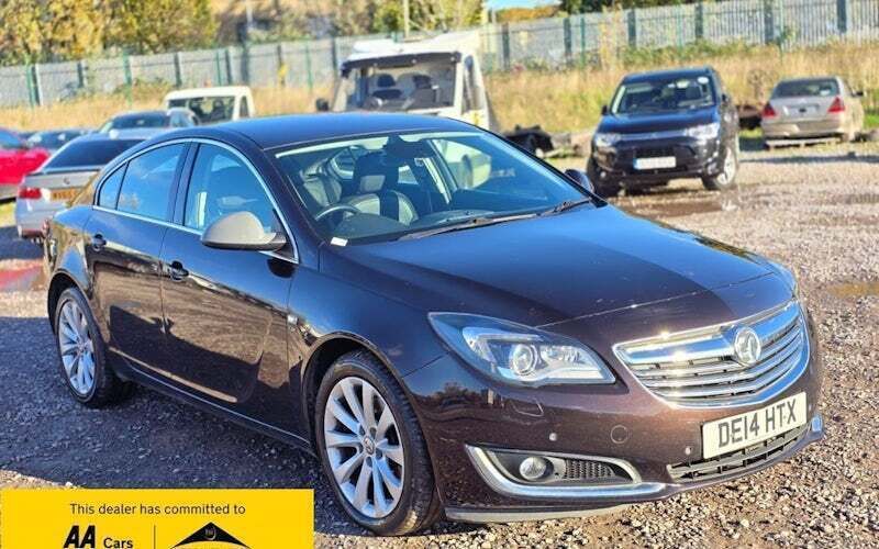 Brown Used 2014 Vauxhall Insignia Elite Hatchback | £5,388 (Fair price) - Image 1/4