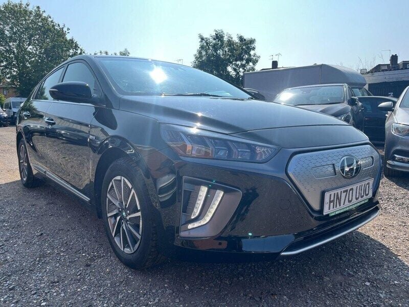 Black Used 2020 Hyundai Ioniq Premium Sedan | £7,995 (Fair price) - Image 1/2