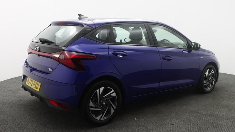 Used Hyundai i20 SE 100 HP (73 kW) 2022 Blue Hatchback