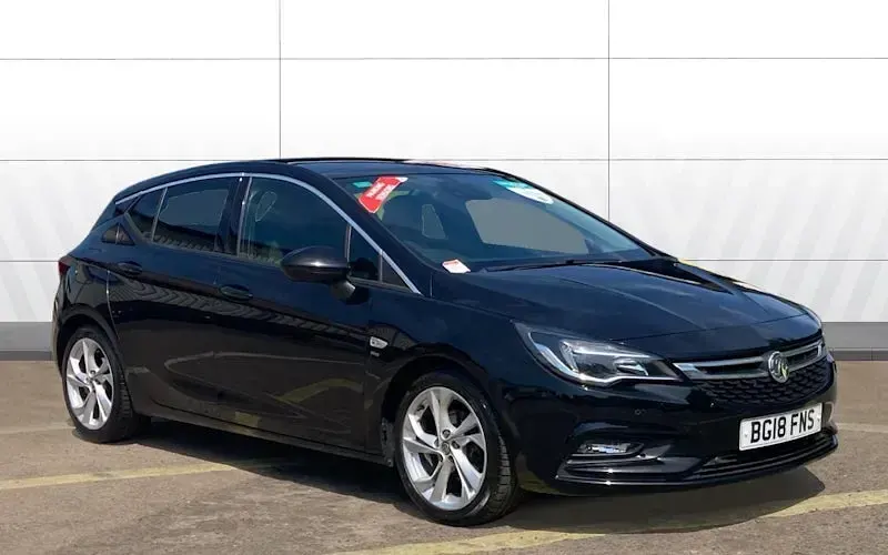 Used Vauxhall Astra SRi 105 HP (77 kW) 2018 Hatchback