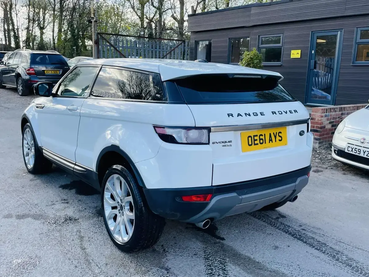 Begagnad Land Rover Range Rover evoque Pure 2012 Vit SUV