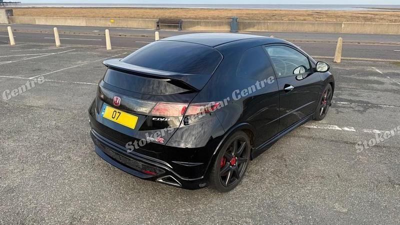 Used Honda Civic Type R GT 197 HP (144 kW) 2007 Black Hatchback