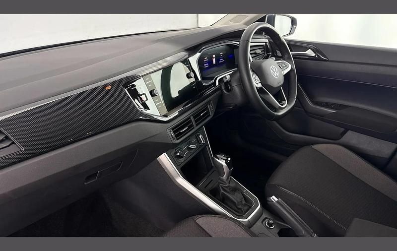 Used VW Polo Life 95 HP (69 kW) 2024 Grey Hatchback