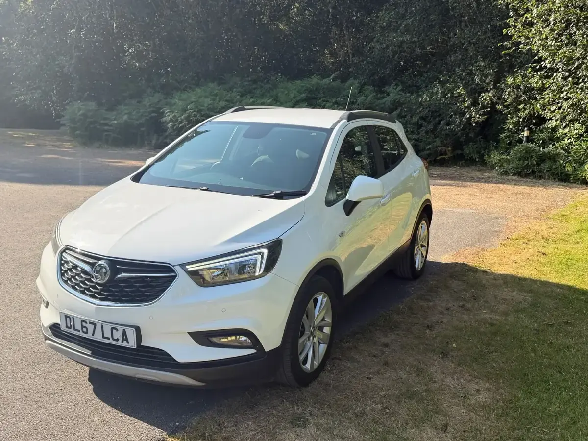 Used Vauxhall Mokka X Active 2018 White SUV