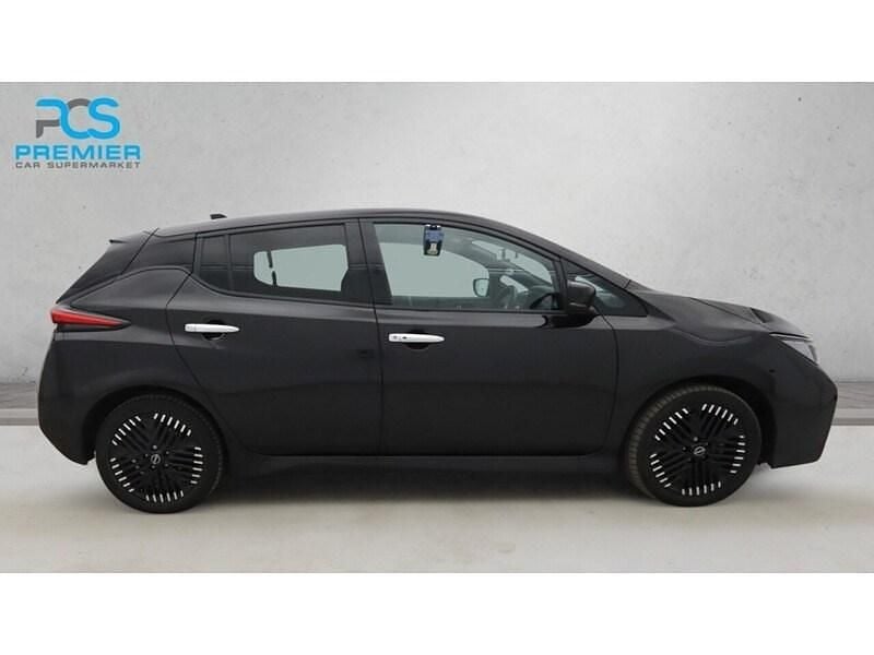 Used Nissan Leaf N-Connecta 110 kW (150 HP) 2024 Black Hatchback