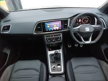 New Seat Ateca Black Edition 150 HP (110 kW) 2025 Red SUV