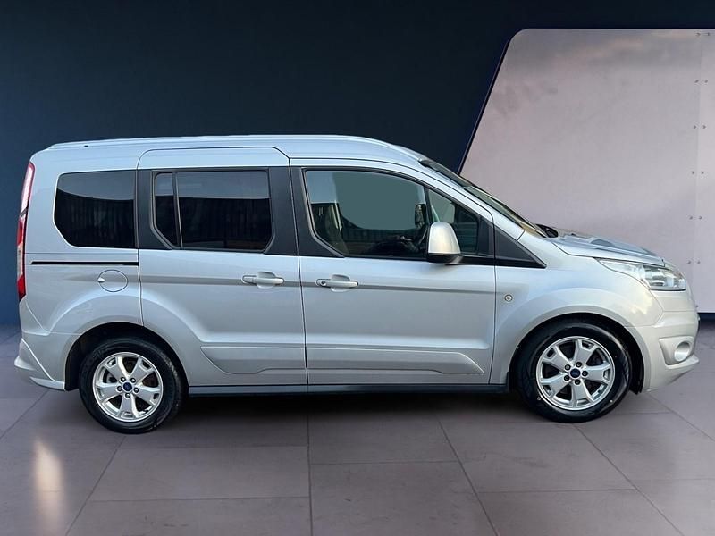 Silver Used 2017 Ford Tourneo Titanium MPV | £8,995 (Fair price) - Image 1/4