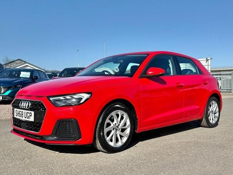 Usado Audi A1 Sportback Sport 116 CV (85 kW) 2018 Rojo Utilitario