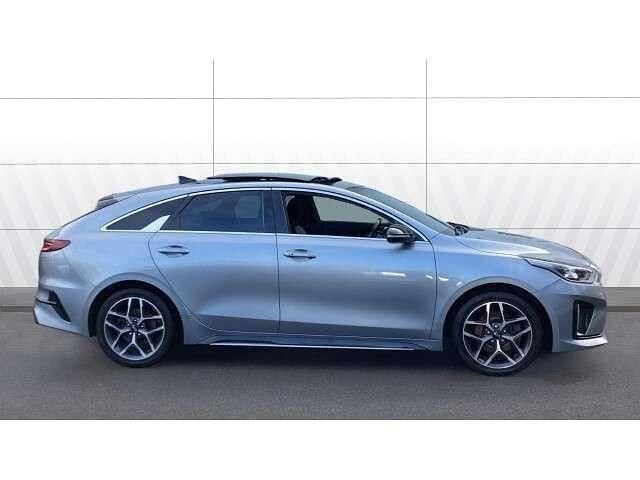 Used Kia ProCeed GT-Line 140 HP (102 kW) 2019 Silver Estate