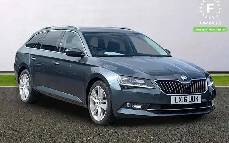 Used Skoda Superb SE L Executive 150 HP (110 kW) 2019 Estate