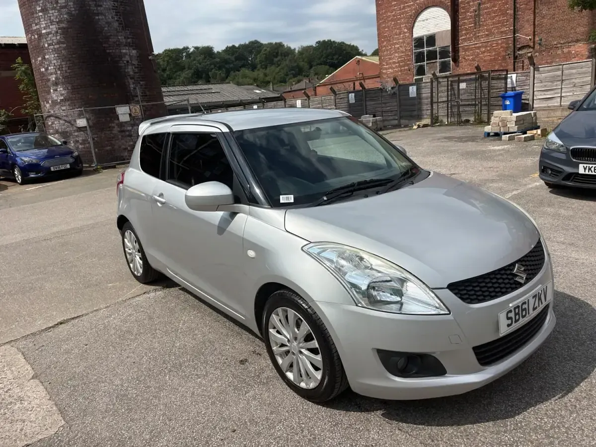 Used Suzuki Swift SZ4 2012 Silver Hatchback