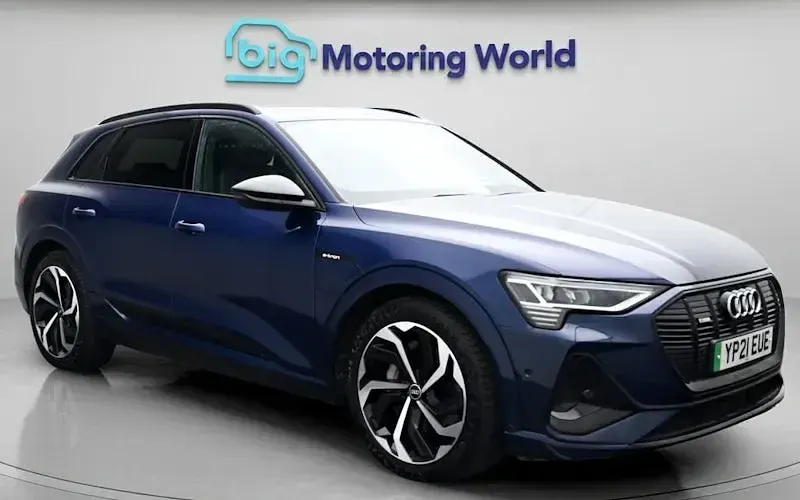 Usado Audi e-tron Black Edition 230 kW (313 HP) 2021 SUV