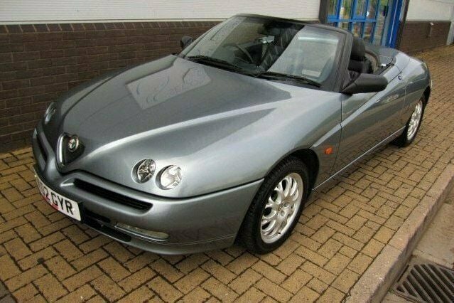 Used 2002 Alfa Romeo Spider Cabriolet | £4,995 - Image 1/4