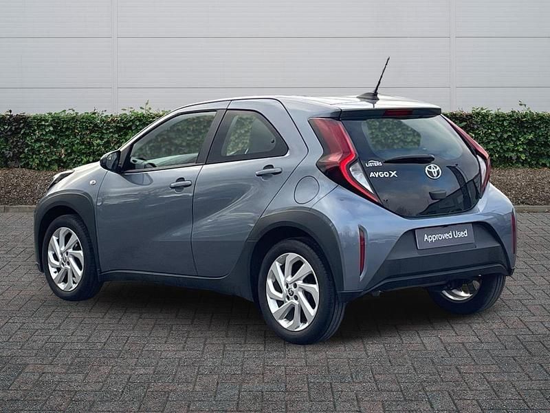 Used Toyota Aygo X PURE 2024 Grey SUV