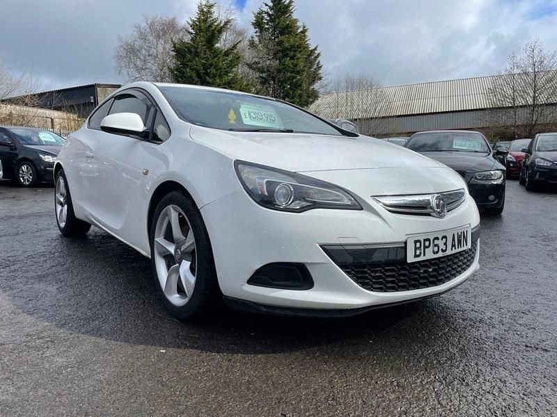 White Used 2014 Vauxhall Astra GTC Sport Hatchback | £2,795 (Expensive) - Image 1/4