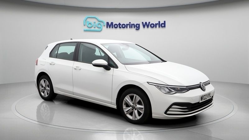Used 2022 VW Golf VIII S | £15,700 (Good price) - Image 1/4
