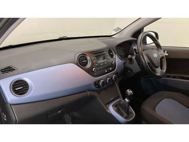 Image 2/4