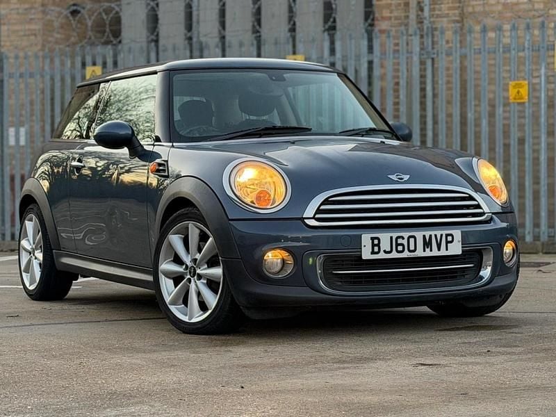 Blue Used 2010 Mini Cooper Hatch Hatchback | £2,495 (Fair price) - Image 1/4