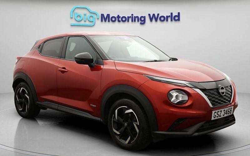 Used Nissan Juke N-Connecta 143 HP (105 kW) 2022 Red SUV