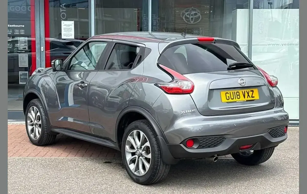 Used Nissan Juke Tekna 114 HP (83 kW) 2018 Grey SUV