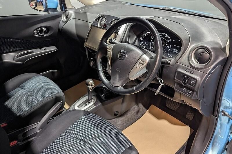 Used Nissan Note Acenta 98 HP (72 kW) 2014 Blue Hatchback