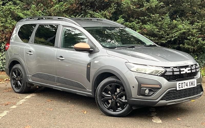 Used 2025 Dacia Jogger Extreme MPV | £20,384 (Fair price) - Image 1/4