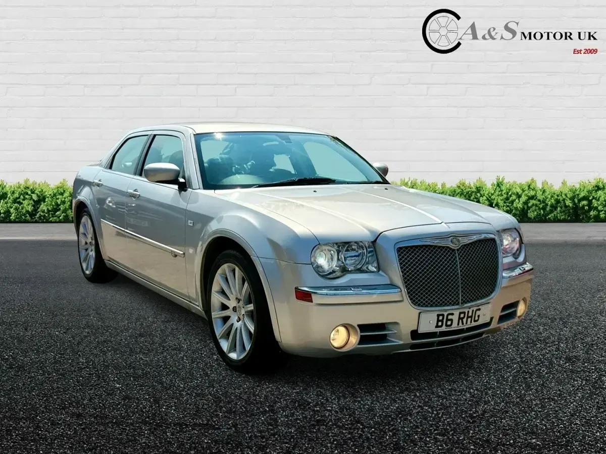 Used Chrysler 300C 2009 Silver Sedan