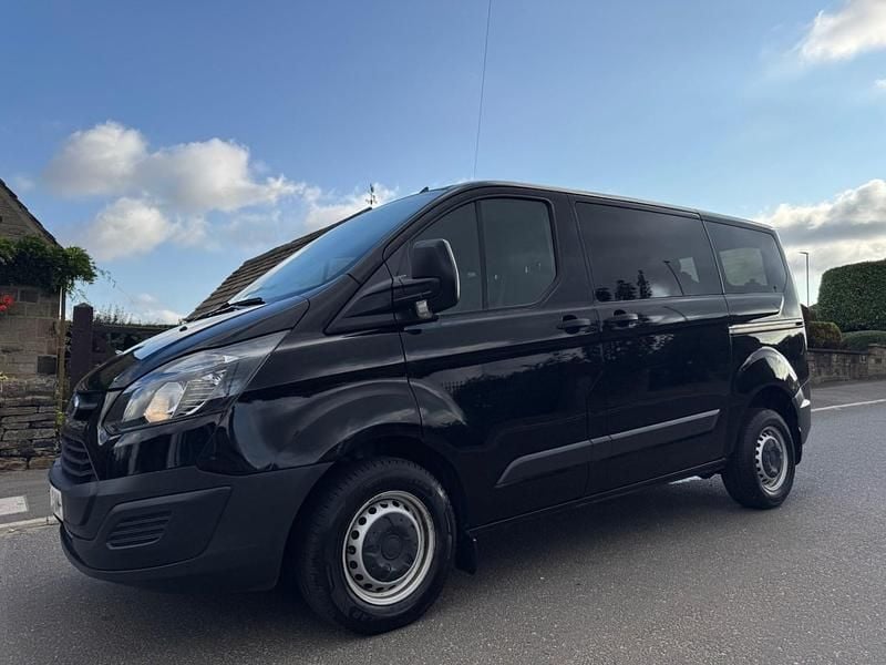 Black Used 2018 Ford Transit Custom MPV | £10,990 - Image 1/4