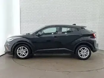 Used Toyota C-HR 122 HP (89 kW) 2023 Black SUV