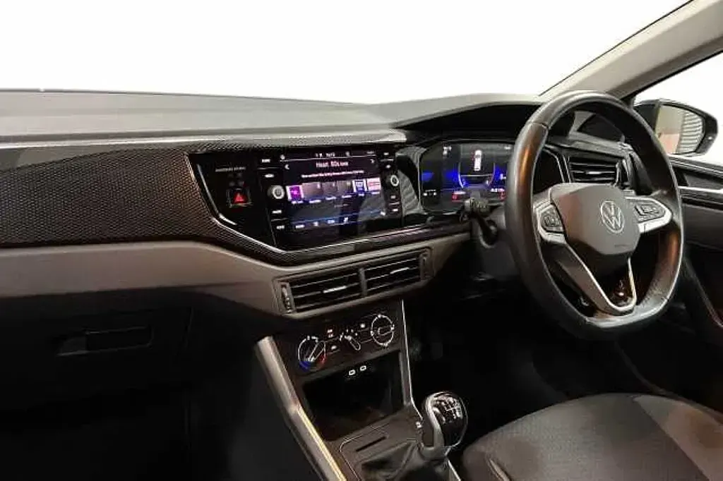 Used VW Polo 95 HP (69 kW) 2023 Hatchback
