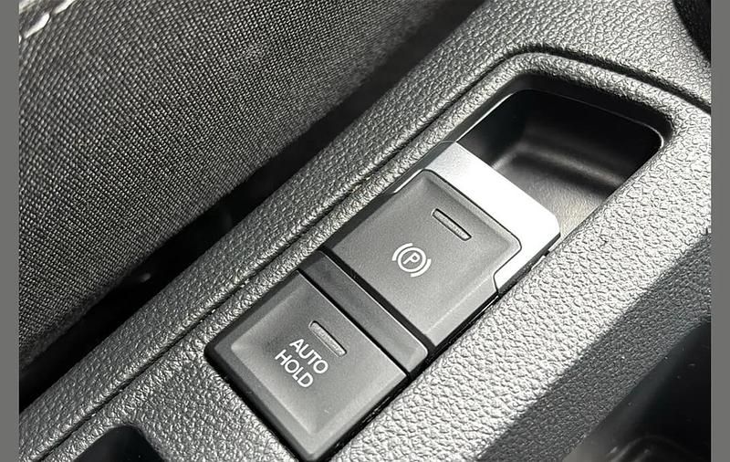Usado VW T-Roc R-line 150 HP (110 kW) 2025 Preto SUV