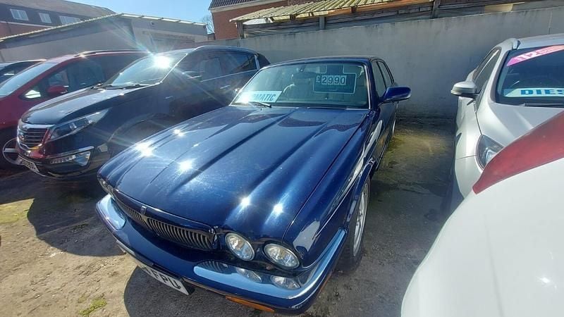 Used Jaguar XJ8 2001 Blue Sedan