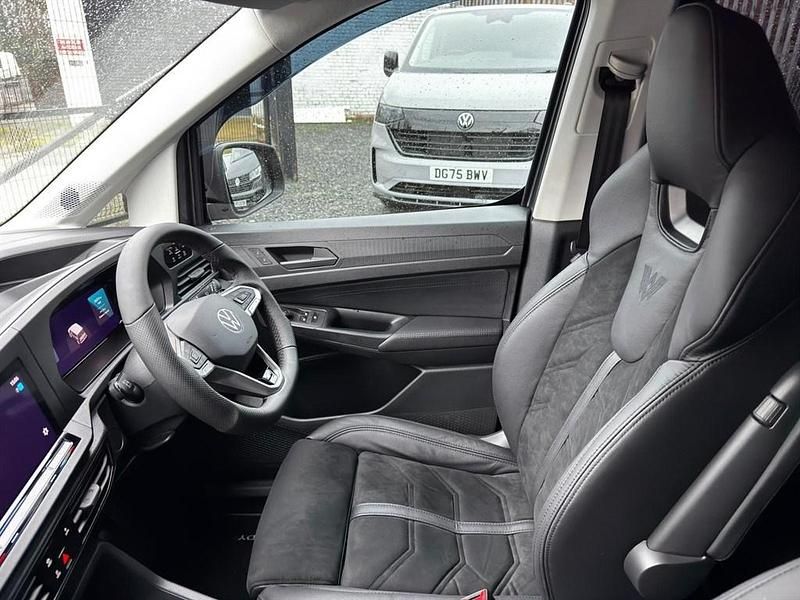 Used VW Caddy Maxi Pro 122 HP (89 kW) 2023 Grey MPV