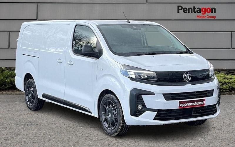 New 2026 Vauxhall Vivaro Van | £20,950 (A bit pricey) - Image 1/4