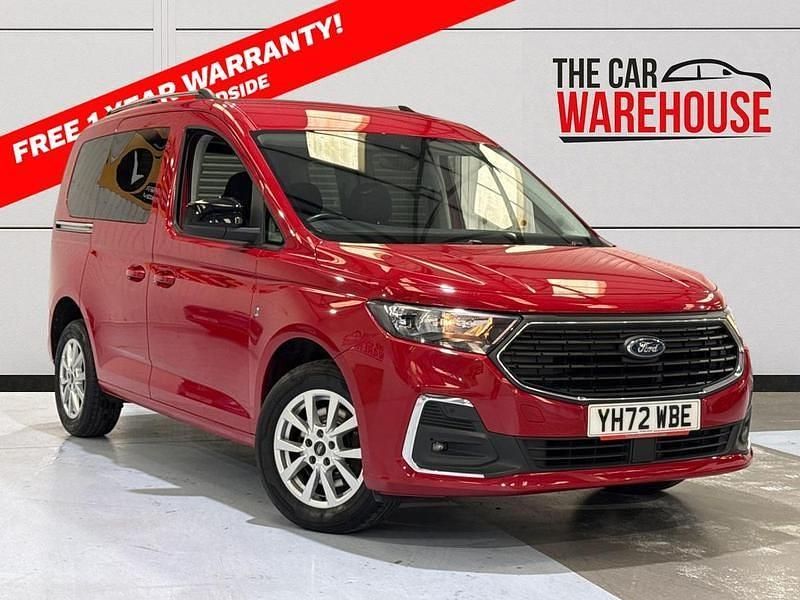 Used Ford Tourneo Titanium 2022 Red Estate