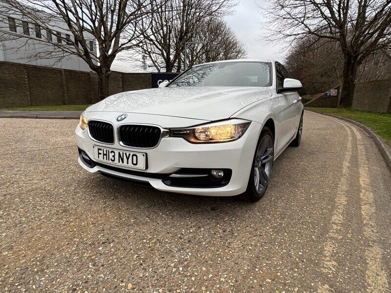 White Used 2013 BMW 320 Sport Line Sedan | £6,200 (Fair price) - Image 1/4