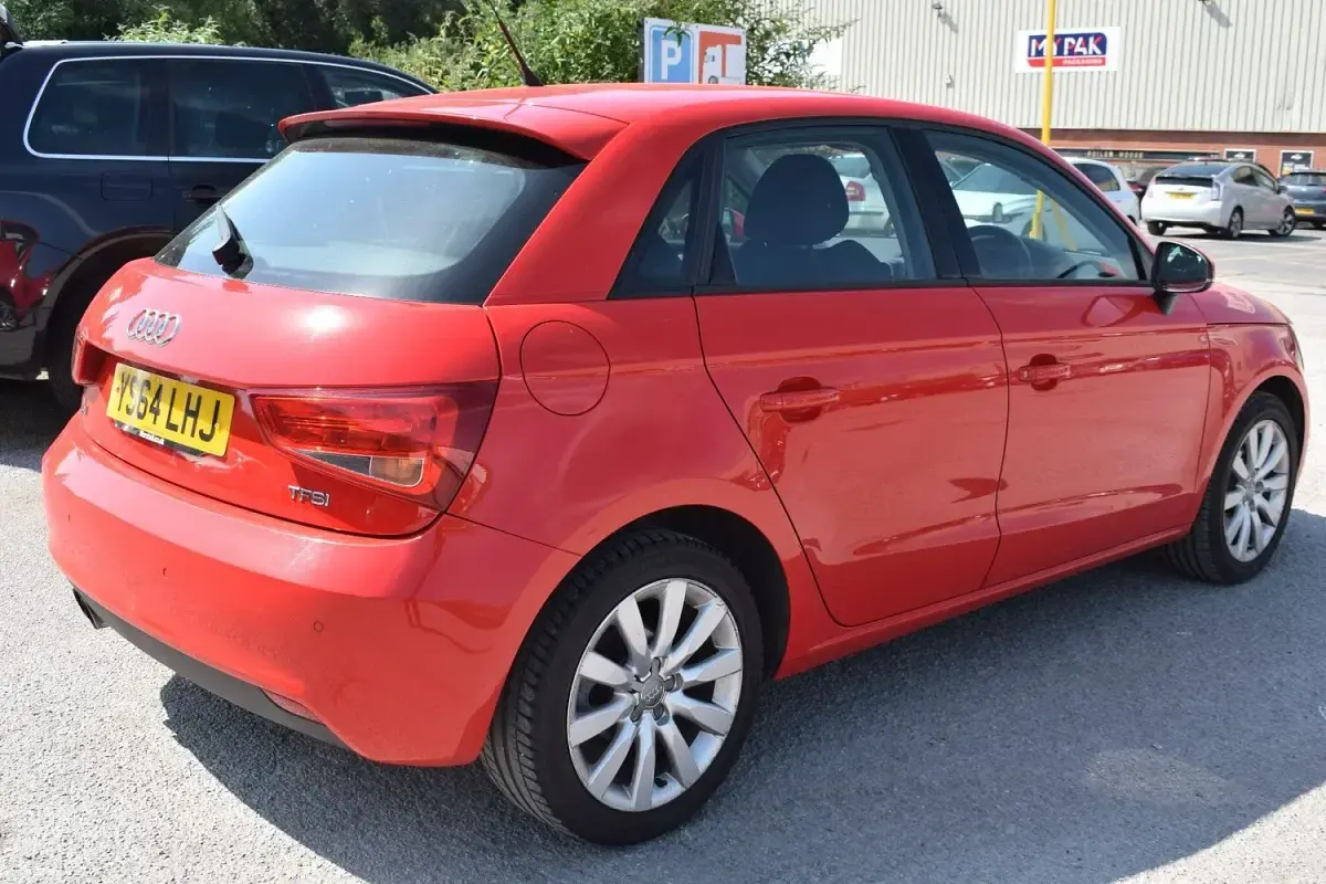 Used Audi A1 Sport 122 HP (89 kW) 2015 Red Hatchback