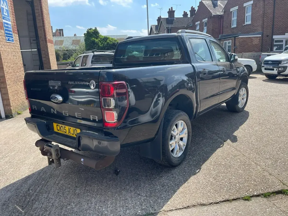 Used Ford Ranger Wildtrack 200 HP (147 kW) 2015 Black Pickup