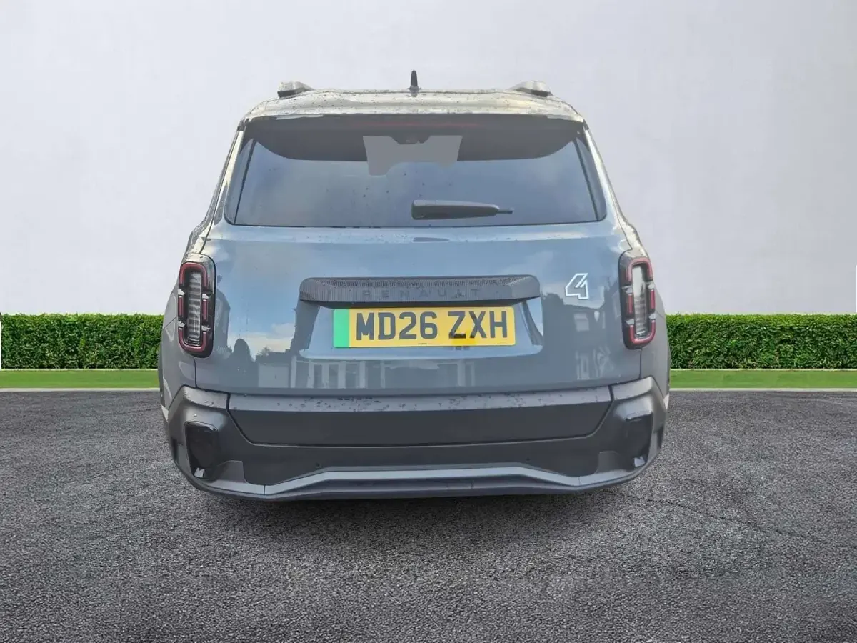 New Renault R4 Iconic 110 kW (150 HP) 2026 Grey  Hatchback
