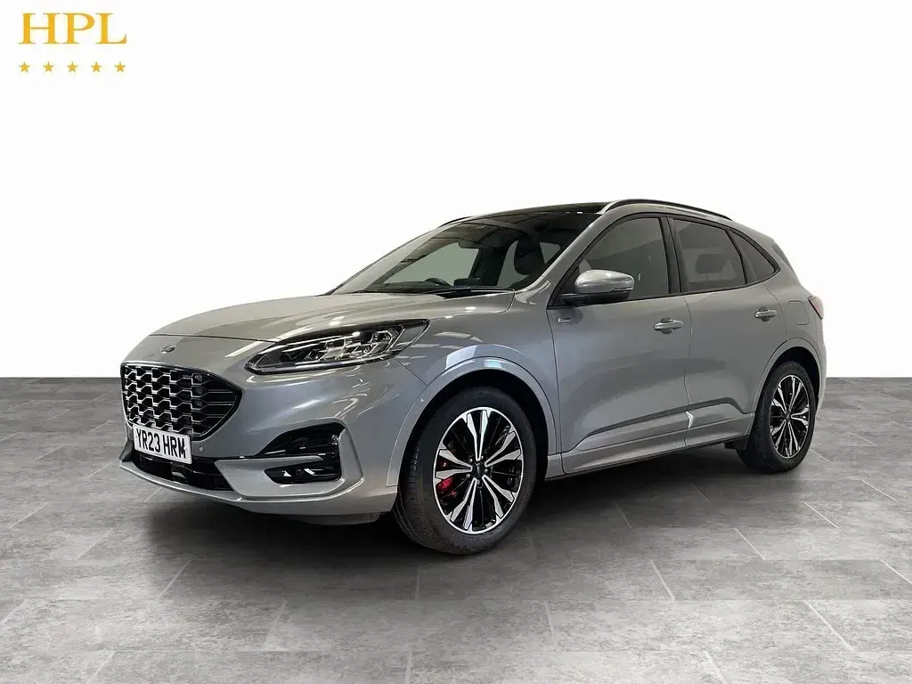 Used Ford Kuga ST-Line X 150 HP (110 kW) 2023 Silver SUV