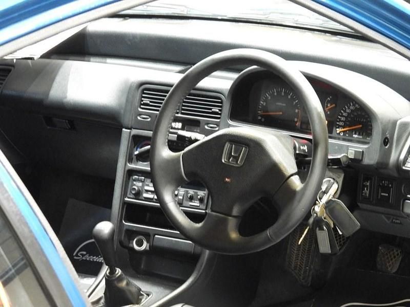Used Honda CR-X 148 HP (108 kW) 1991 Blue Coupe