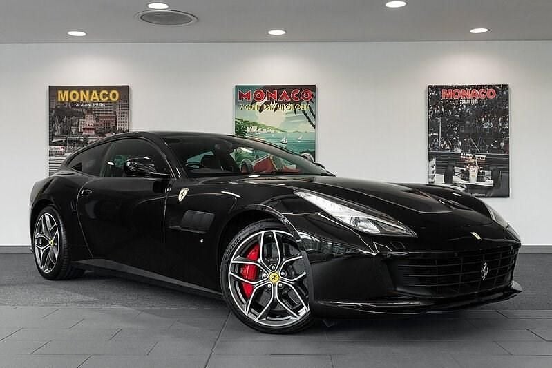 Black Used 2018 Ferrari GTC4Lusso Hatchback | £106,500 - Image 1/4