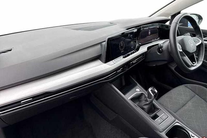 Usado VW Golf VIII 130 HP (95 kW) 2024